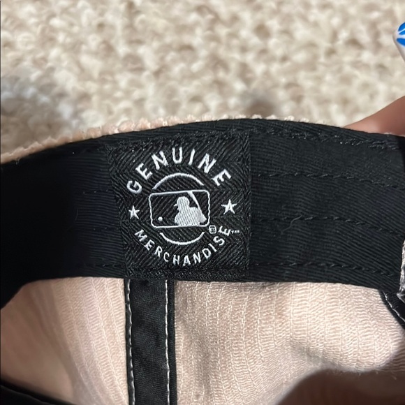 47 Cap - Picture 3 of 7